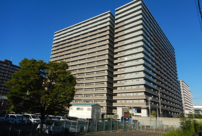 ローレルスクエア八戸ノ里